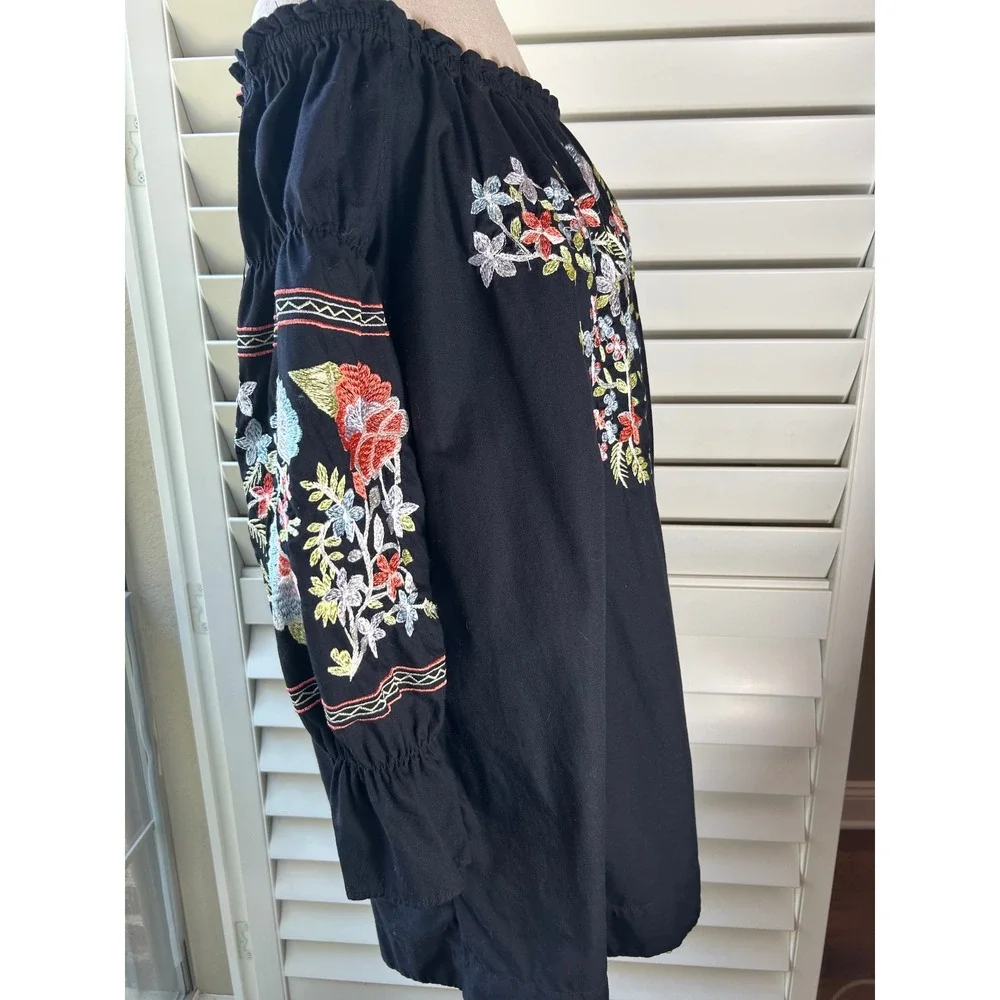 Free People Faded Bloom Mini Dress  MEDIUM Black Floral Embroidered OB626578